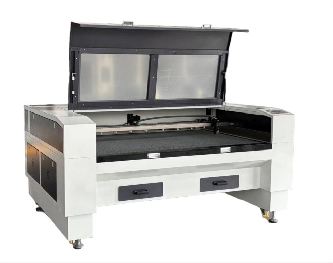 Découpe laser TOPTECH 1610